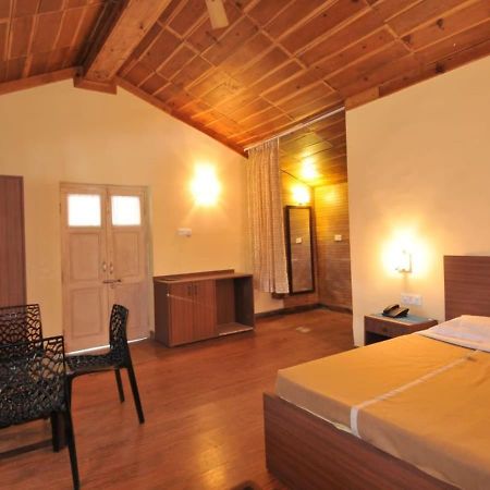 The Lake Resort Naukuchiatal Luaran gambar