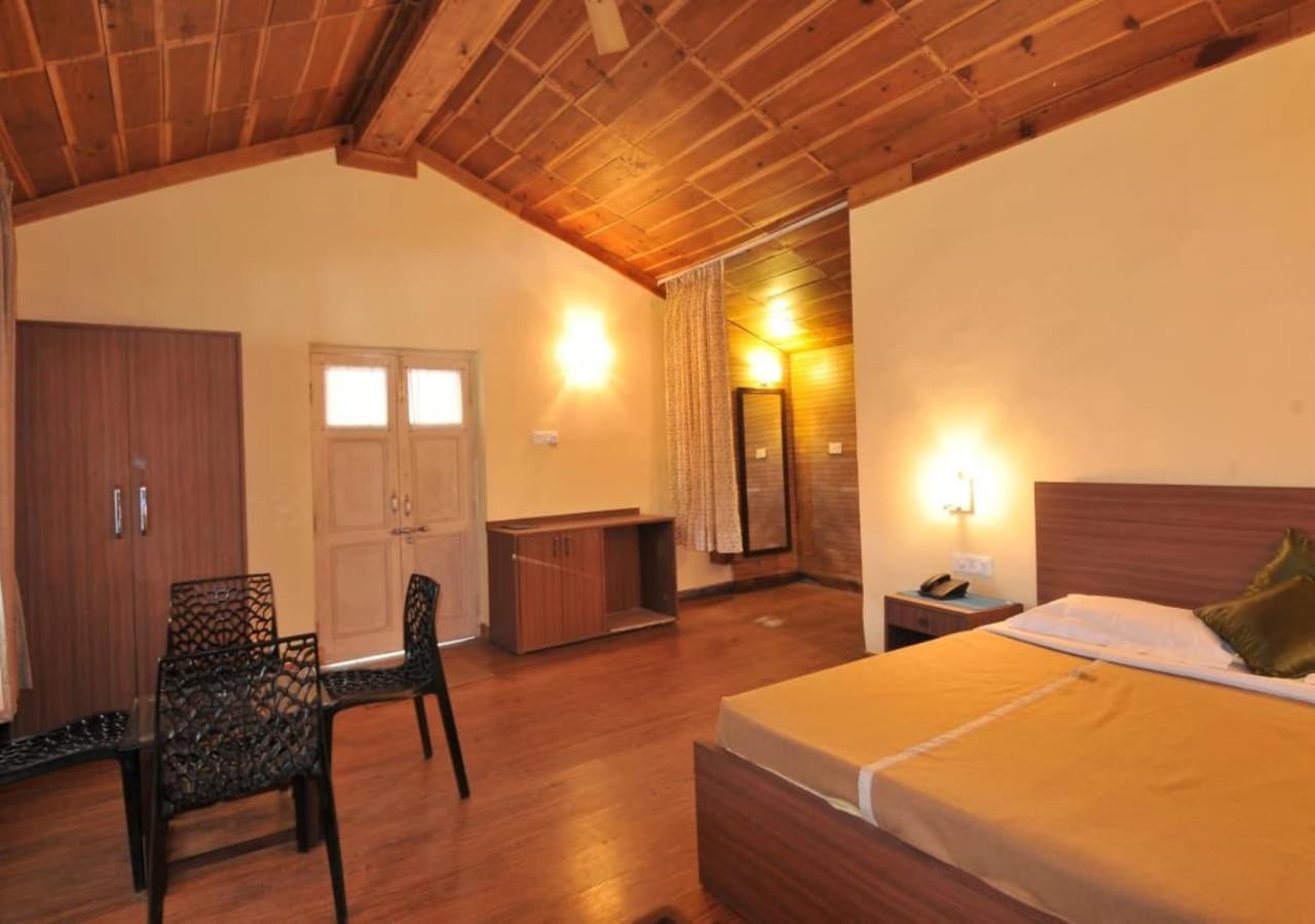 The Lake Resort Naukuchiatal Luaran gambar